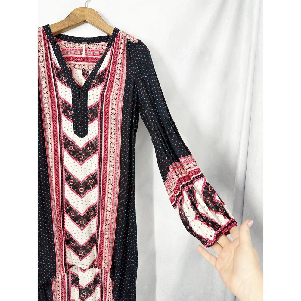 Free People Peace Maker‎ Long Sleeve Geometric Black Dress Women's Size Medium